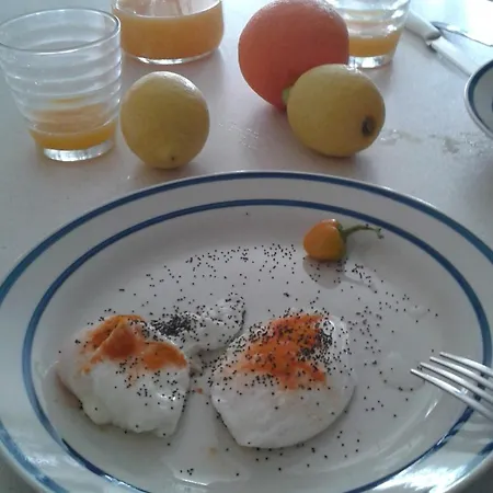 Del Pino Bed & Breakfast